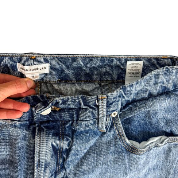 Good American Good Curve Straight Jeans - Picture 5 of 6